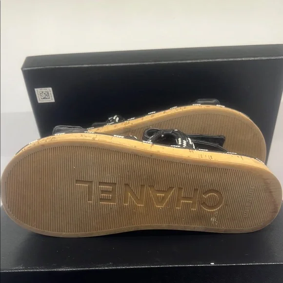 CHANEL Leather & Rope Dad Quilted Sandals Authentic - Picture 7 of 12
